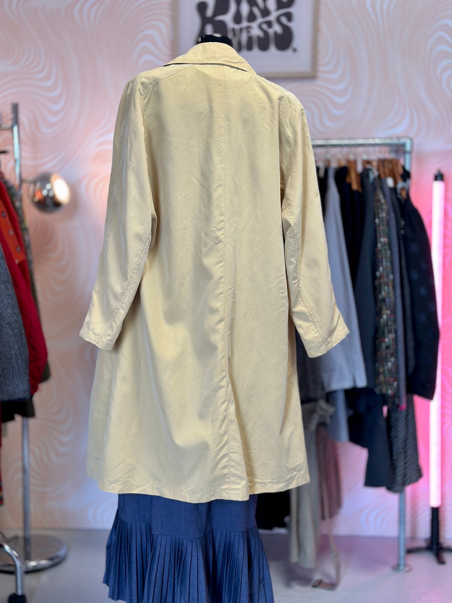 Trench jaune pastel | T. M