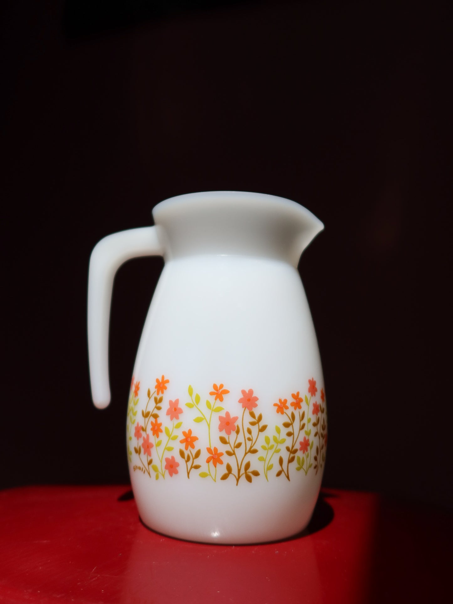 Pichet à fleurs