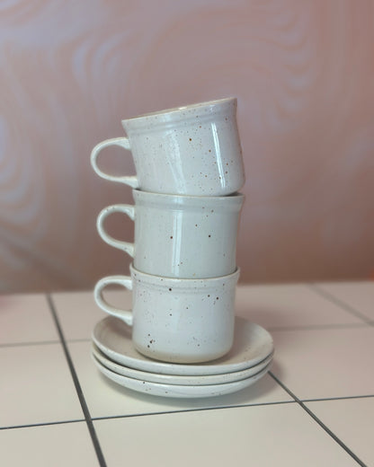 Set de tasses mouchetés en grès