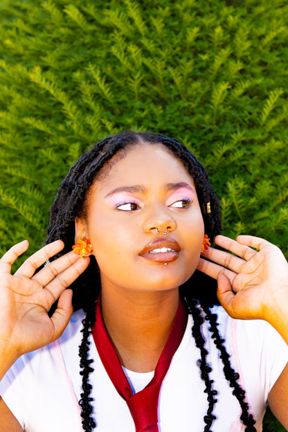 Boucles d'oreilles à clips fleur orange