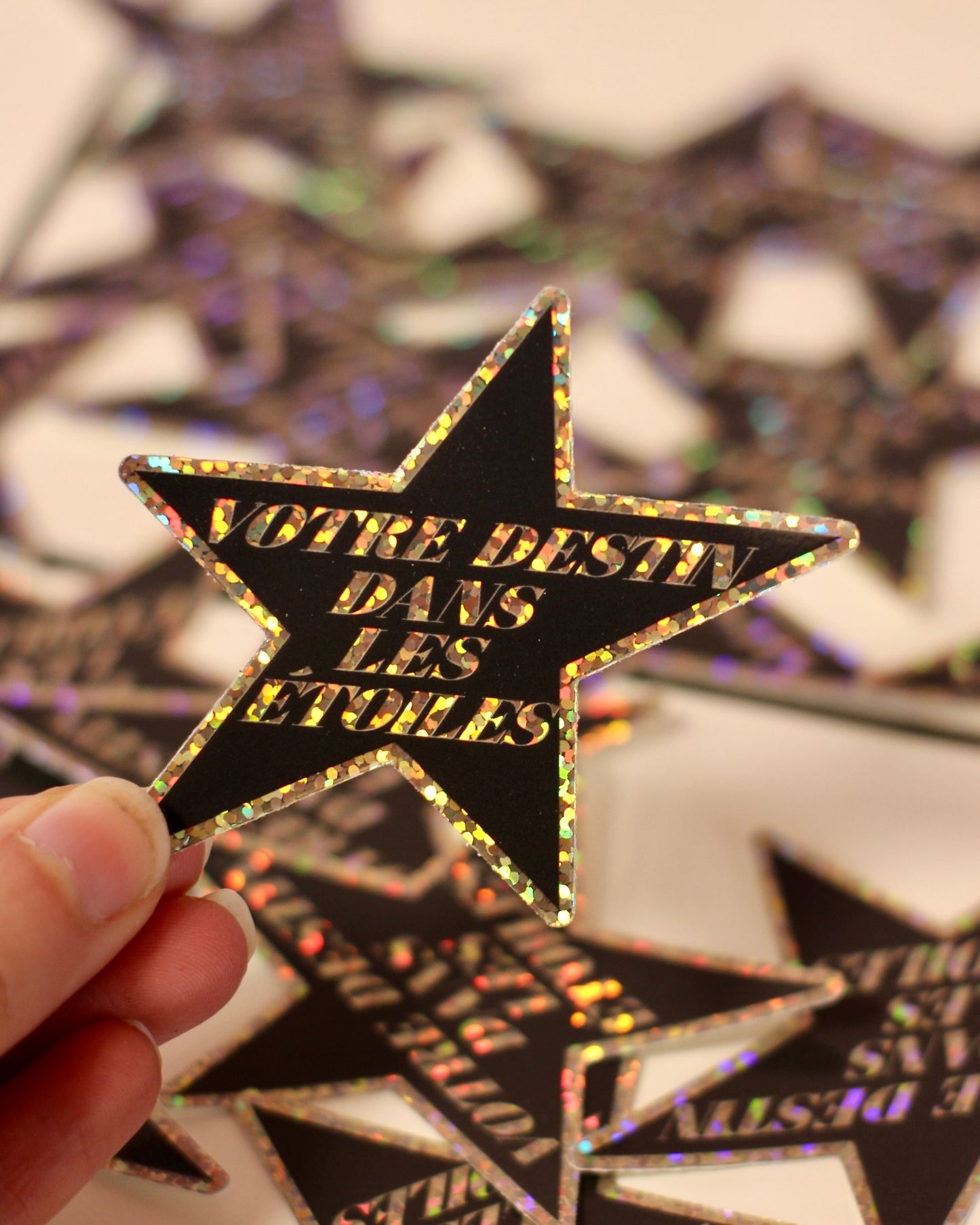 Sticker scintillant Dans les étoiles