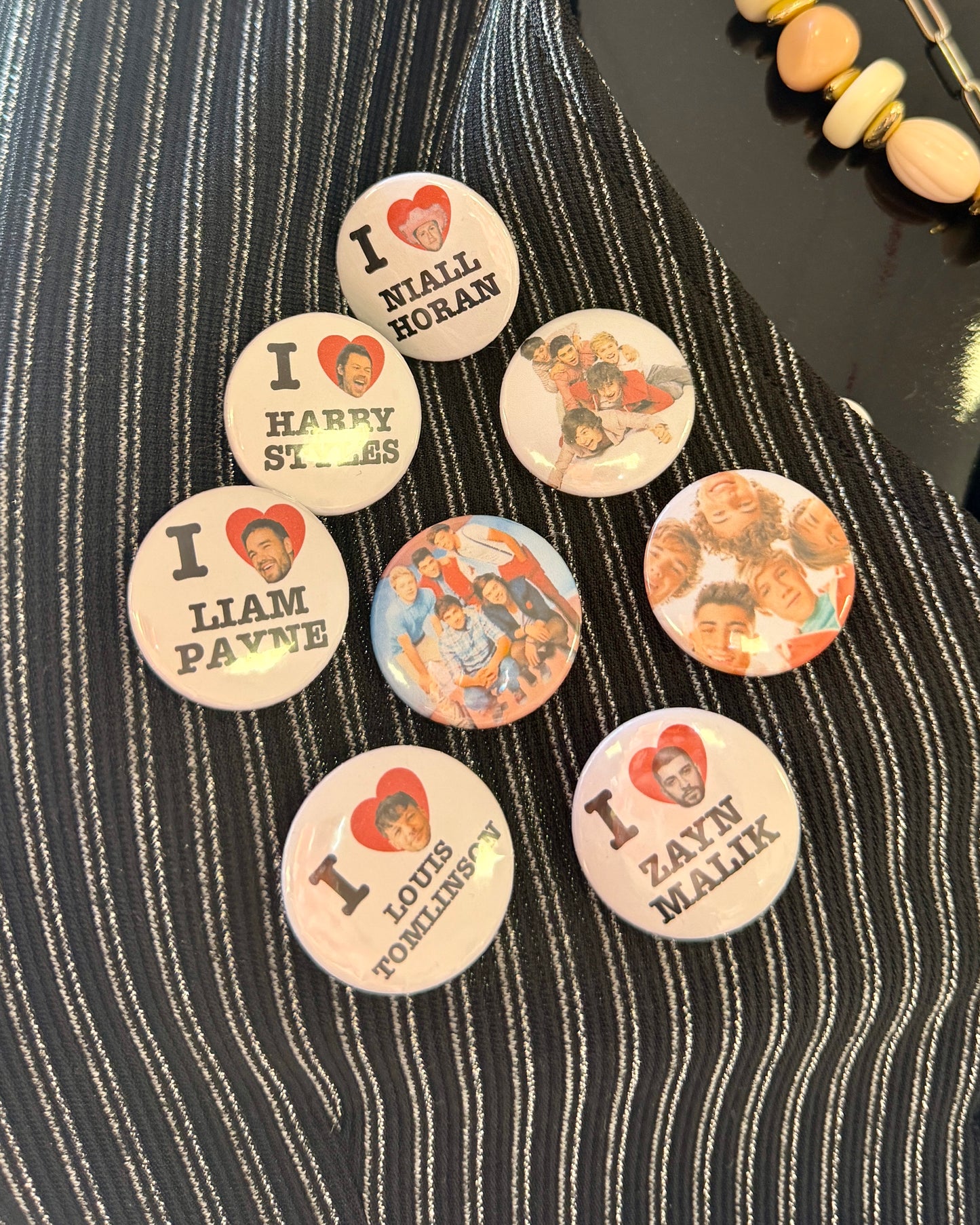 Badge One Direction