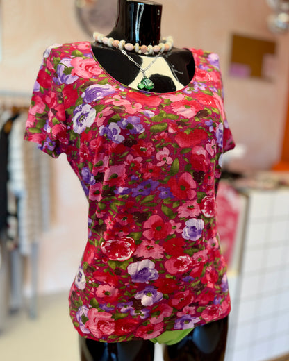 T-shirt rose à fleurs | T. M