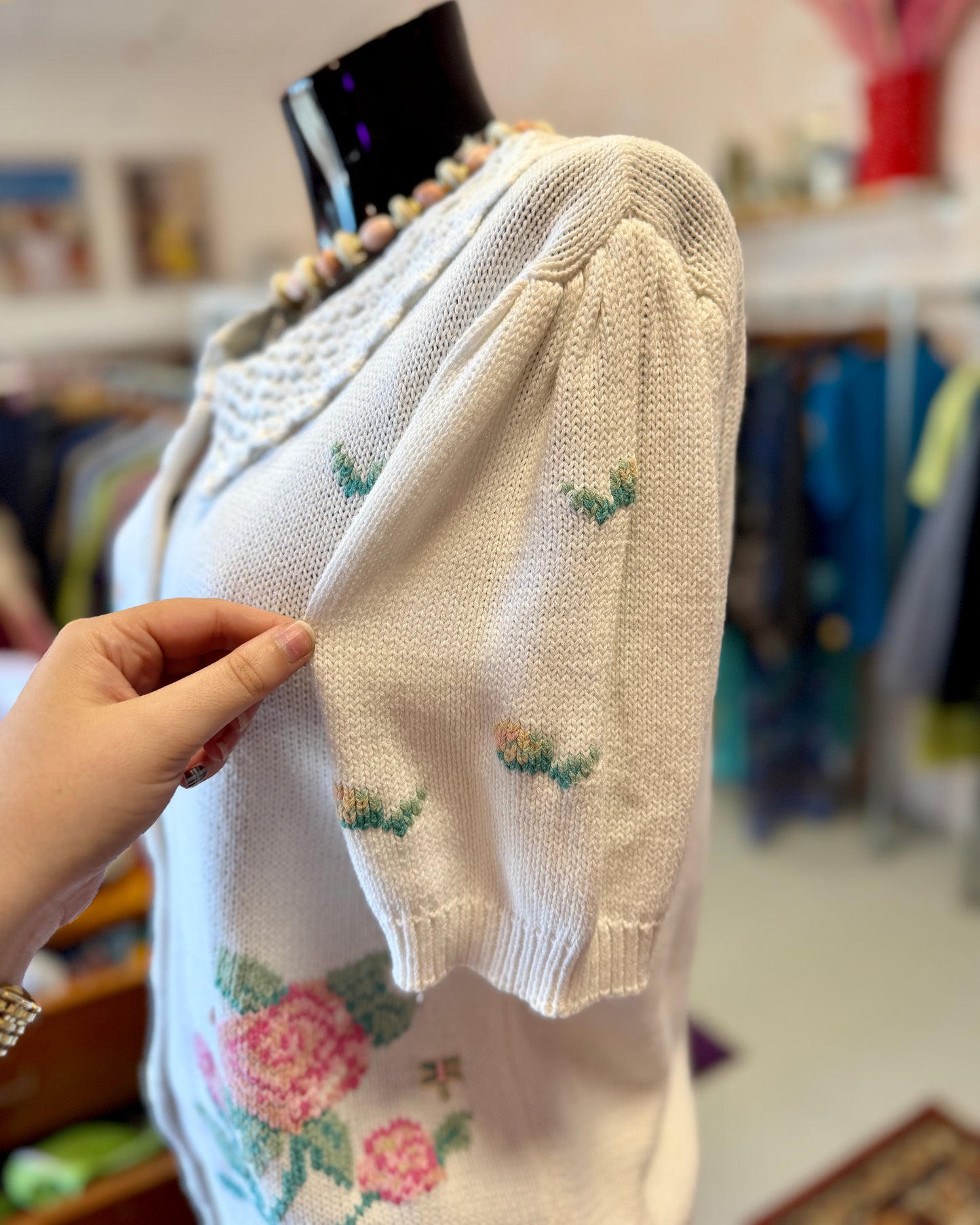 Cardigan manches courtes, brodé | T. M