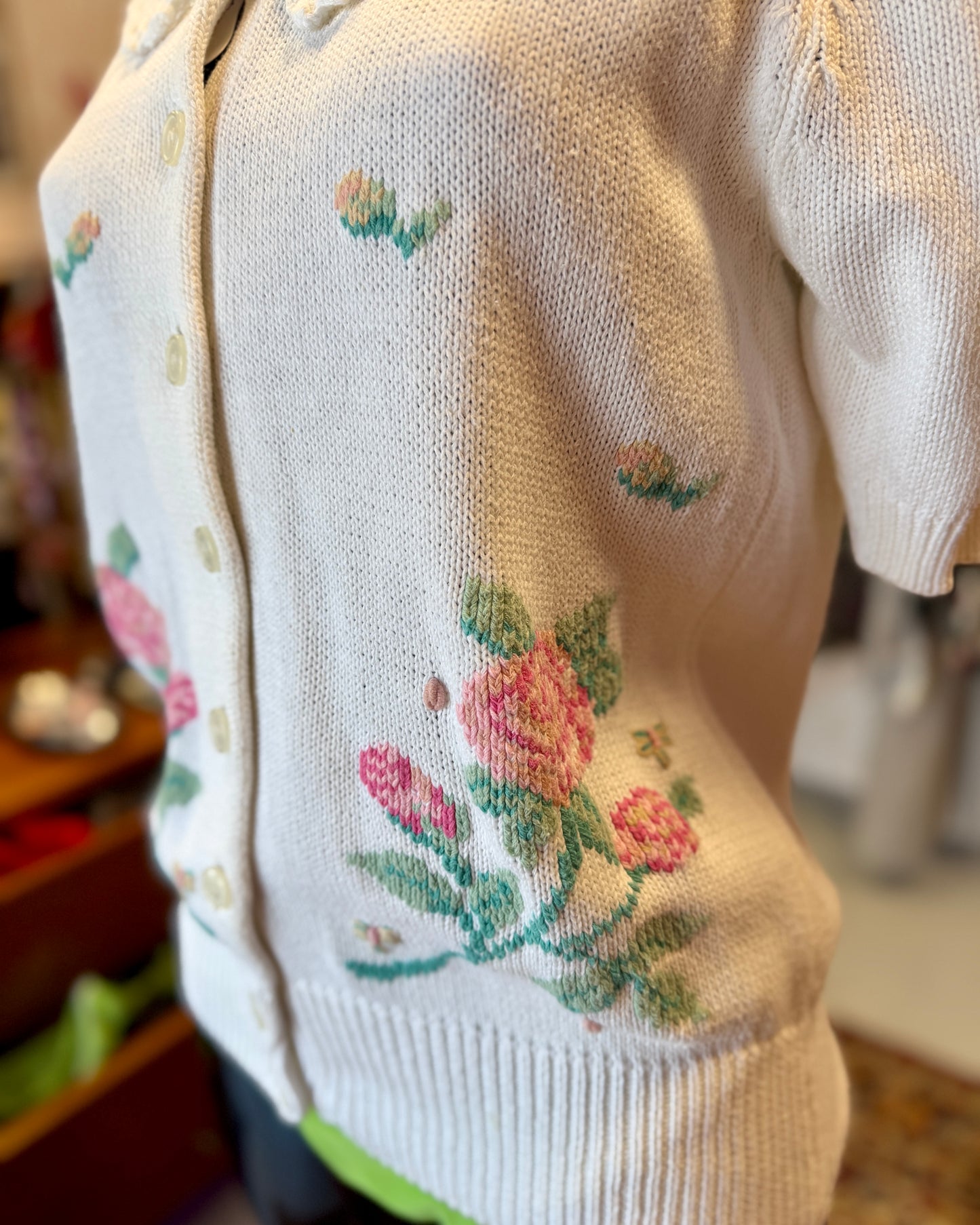 Cardigan manches courtes, brodé | T. M