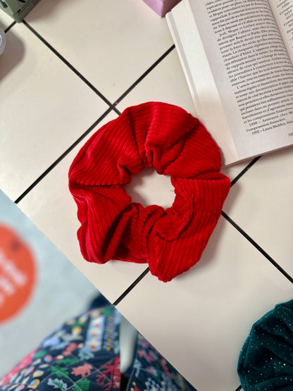 Big Scrunchie Velours Rouge Côtelé