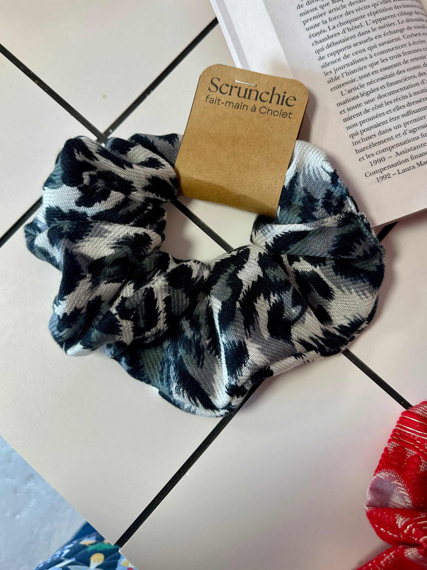 Big Scrunchie Léopard Gris