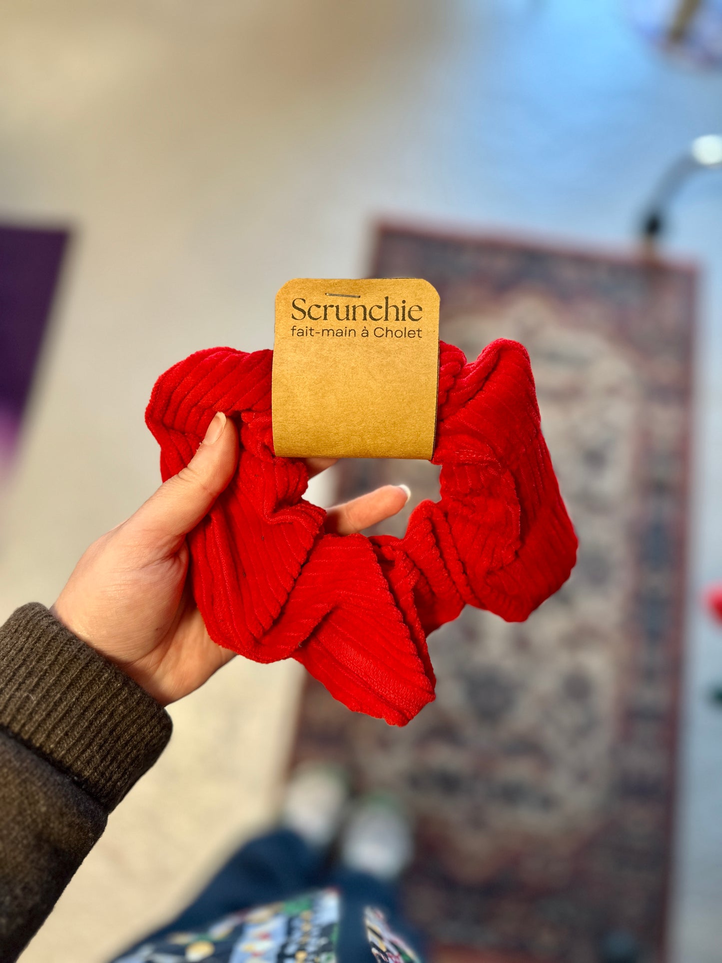 Big Scrunchie Velours Rouge Côtelé