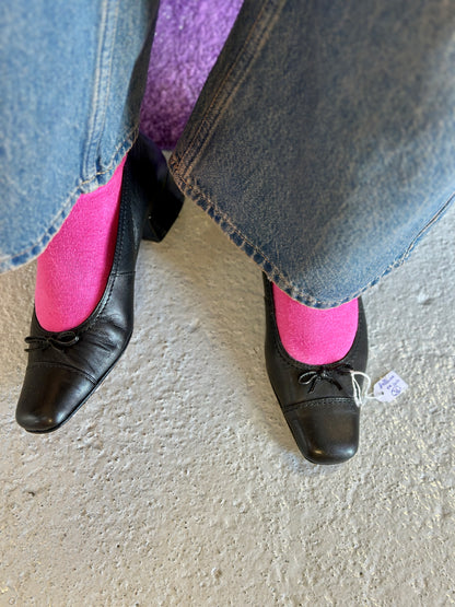 Ballerines en cuir bout carré | P. 36-37