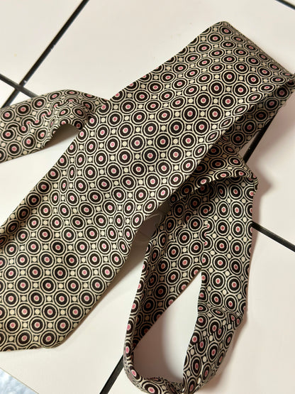 Cravate à motifs 70s