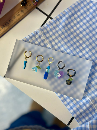 Mono-boucle d'oreille | Les Bleues