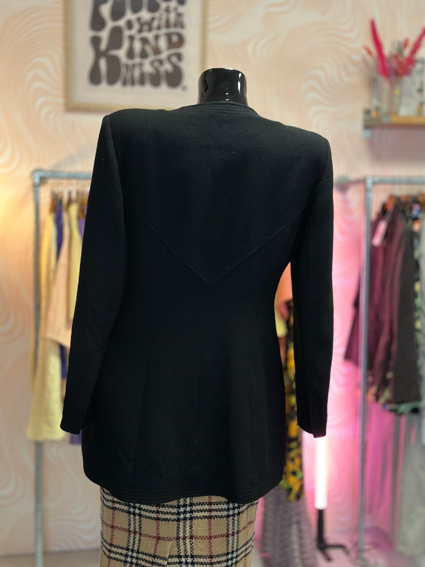 Blazer cintré à gros boutons | T. M