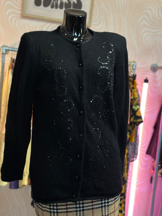 Cardigan noir à perles brodés | T. M / L