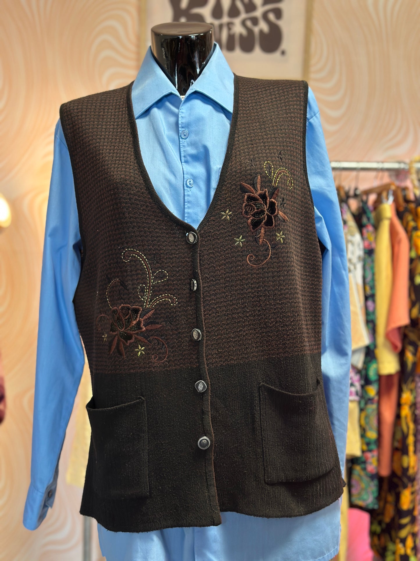 Gilet sans manches marron à broderies | T. XL / XXL