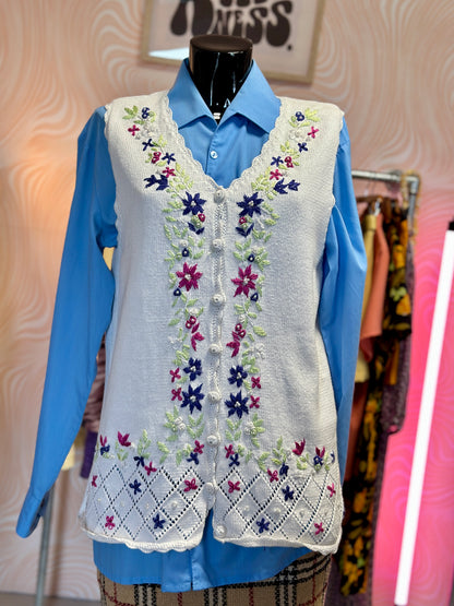 Gilet sans manches blanc à broderies et perles | T. L