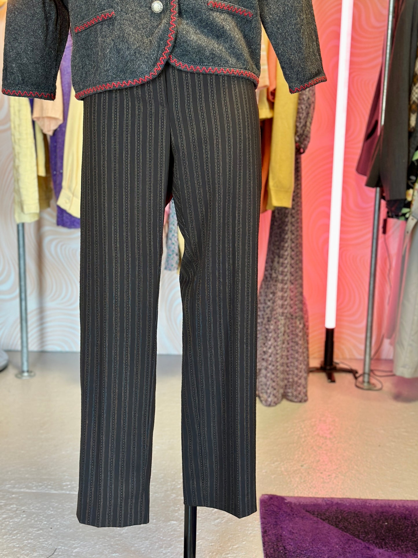 Pantalon à fines rayures et pois | T. 40 / 42