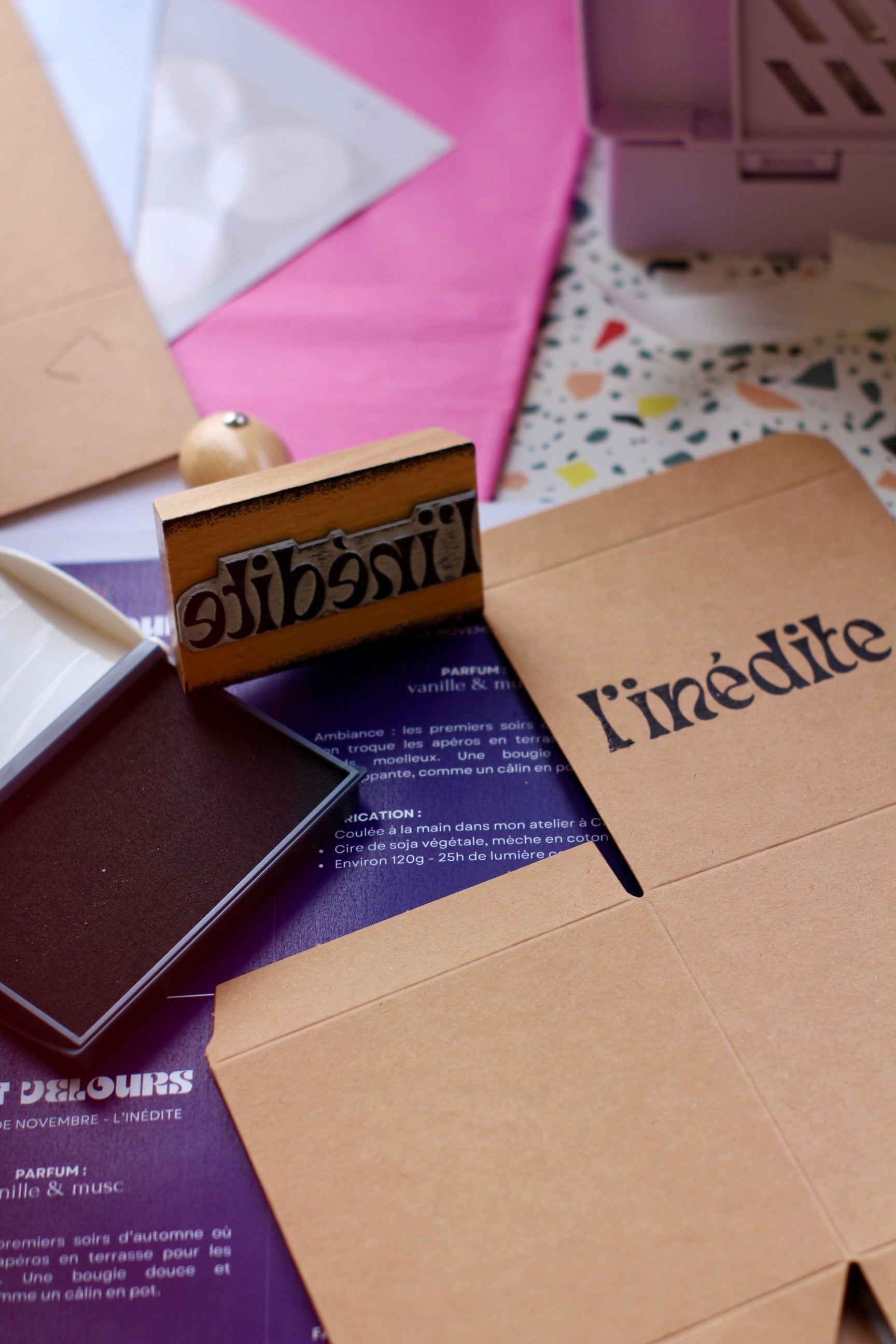 Box Mensuel Bougie : reois une bougie exclusive chaque moi  Meet me at  the corner