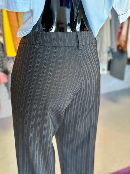 Pantalon à fines rayures et pois | T. 40 / 42