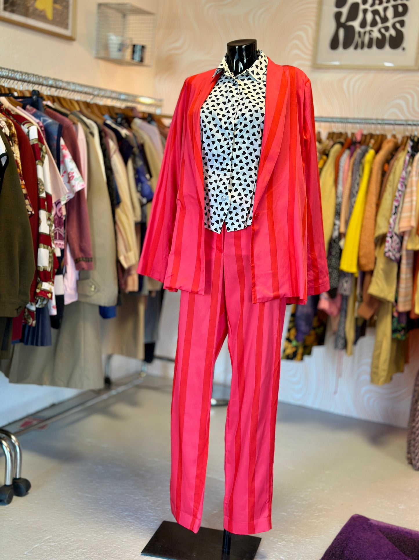 Tailleur à rayures rose et rouge | T. 42 / 44