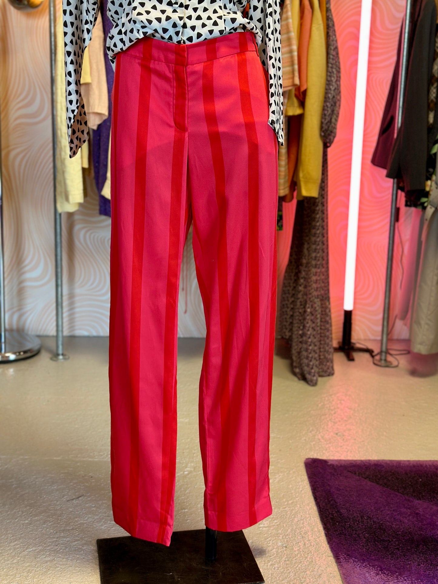 Tailleur à rayures rose et rouge | T. 42 / 44