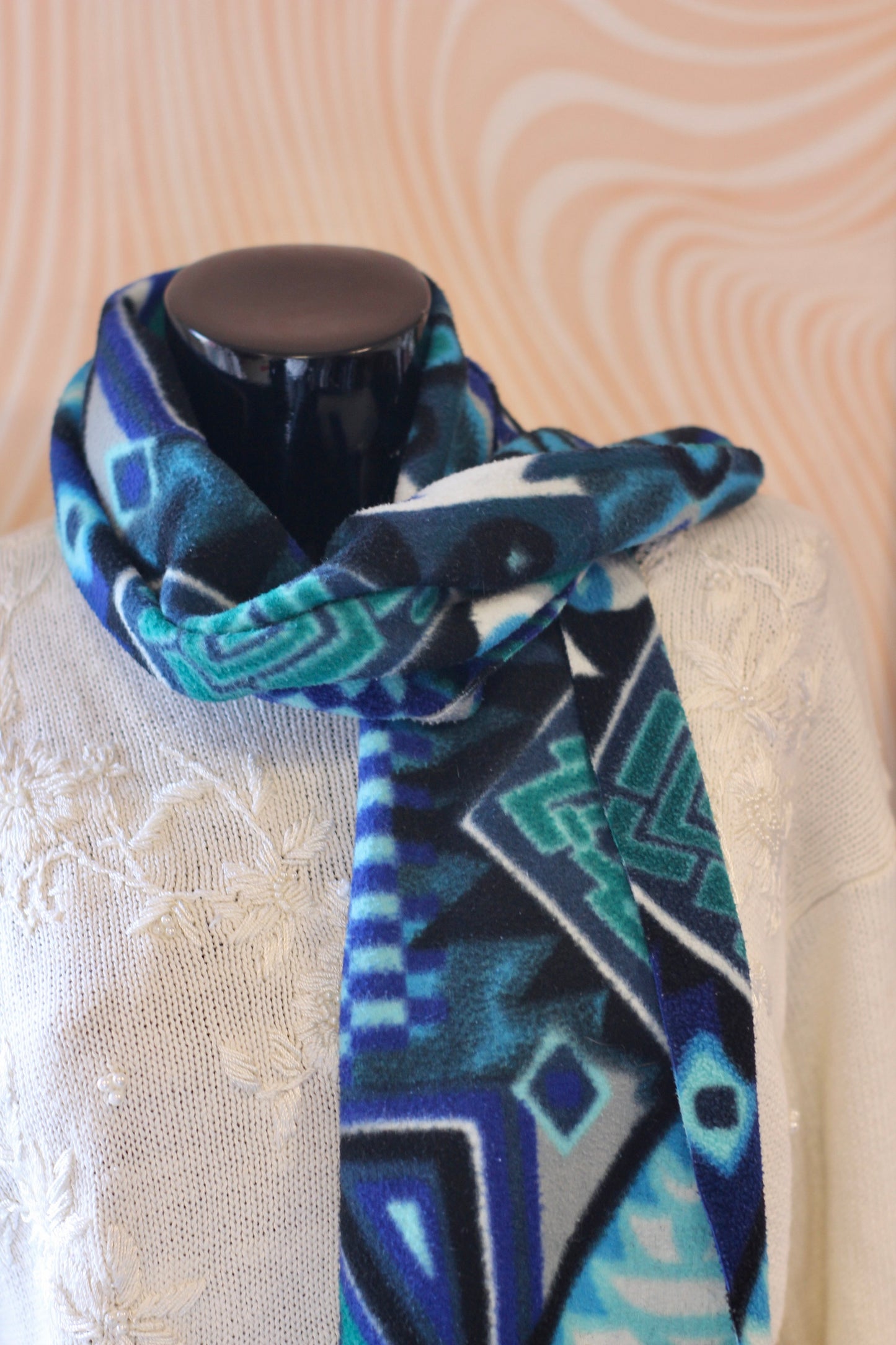 Écharpe polaire à motifs