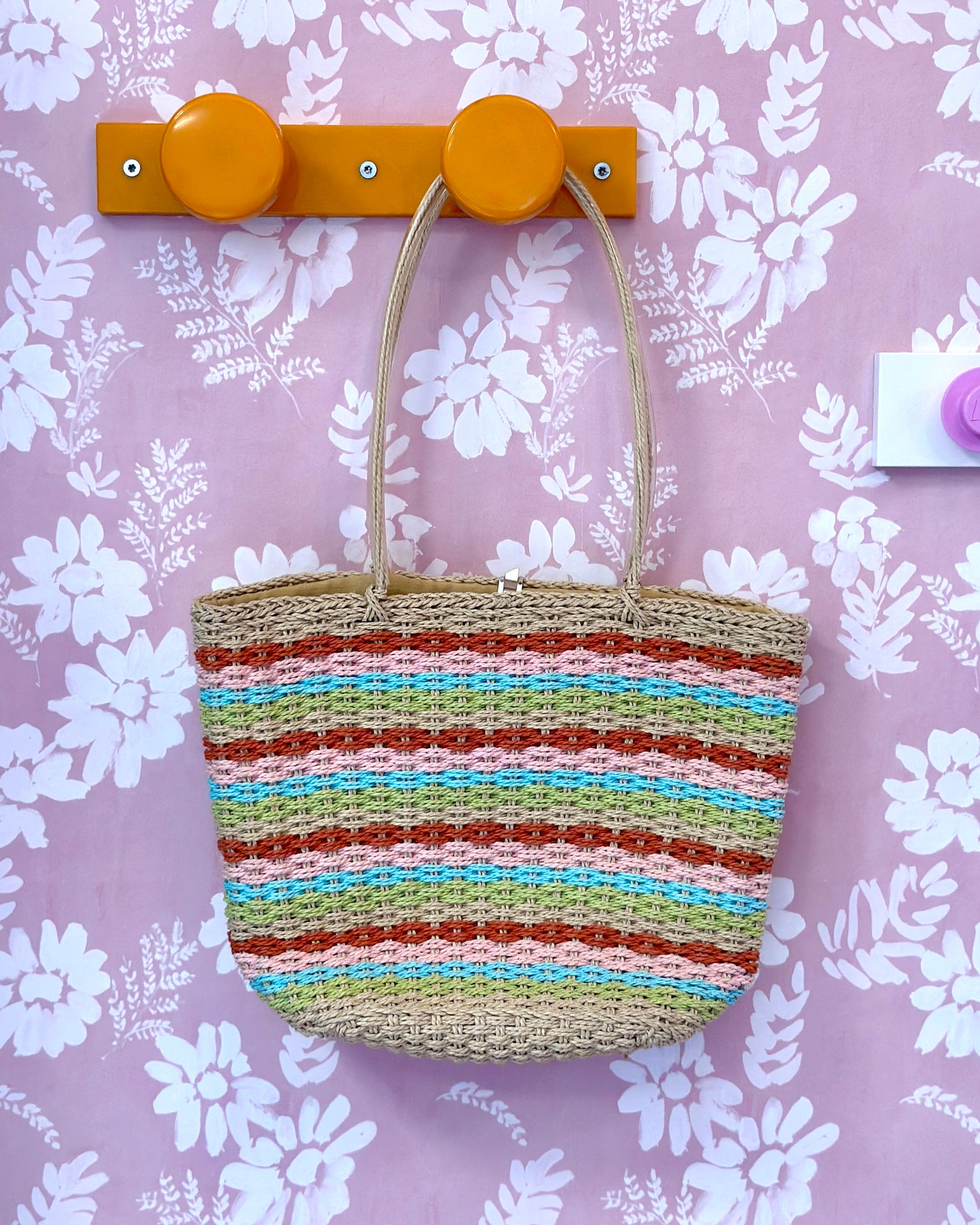 Sac en paille beige et pastel