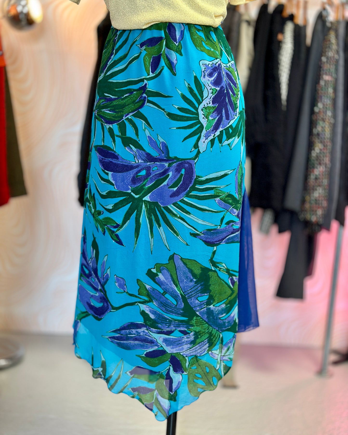 Jupe asymétrique à motifs | T. XL