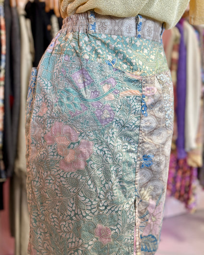 Jupe droite à motifs pastel | T. 38