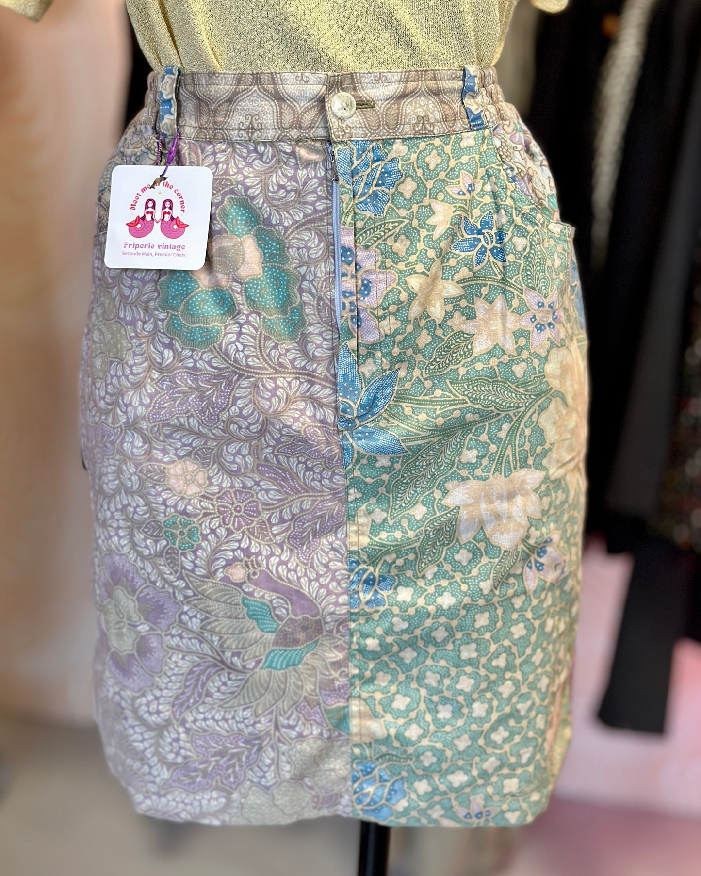 Jupe droite à motifs pastel | T. 38