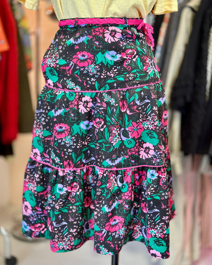 Jupe à volants à fleurs | T. 32