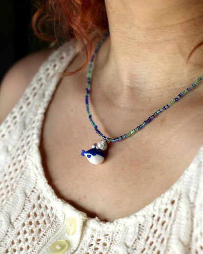 Collier Kitty et sa Baleine