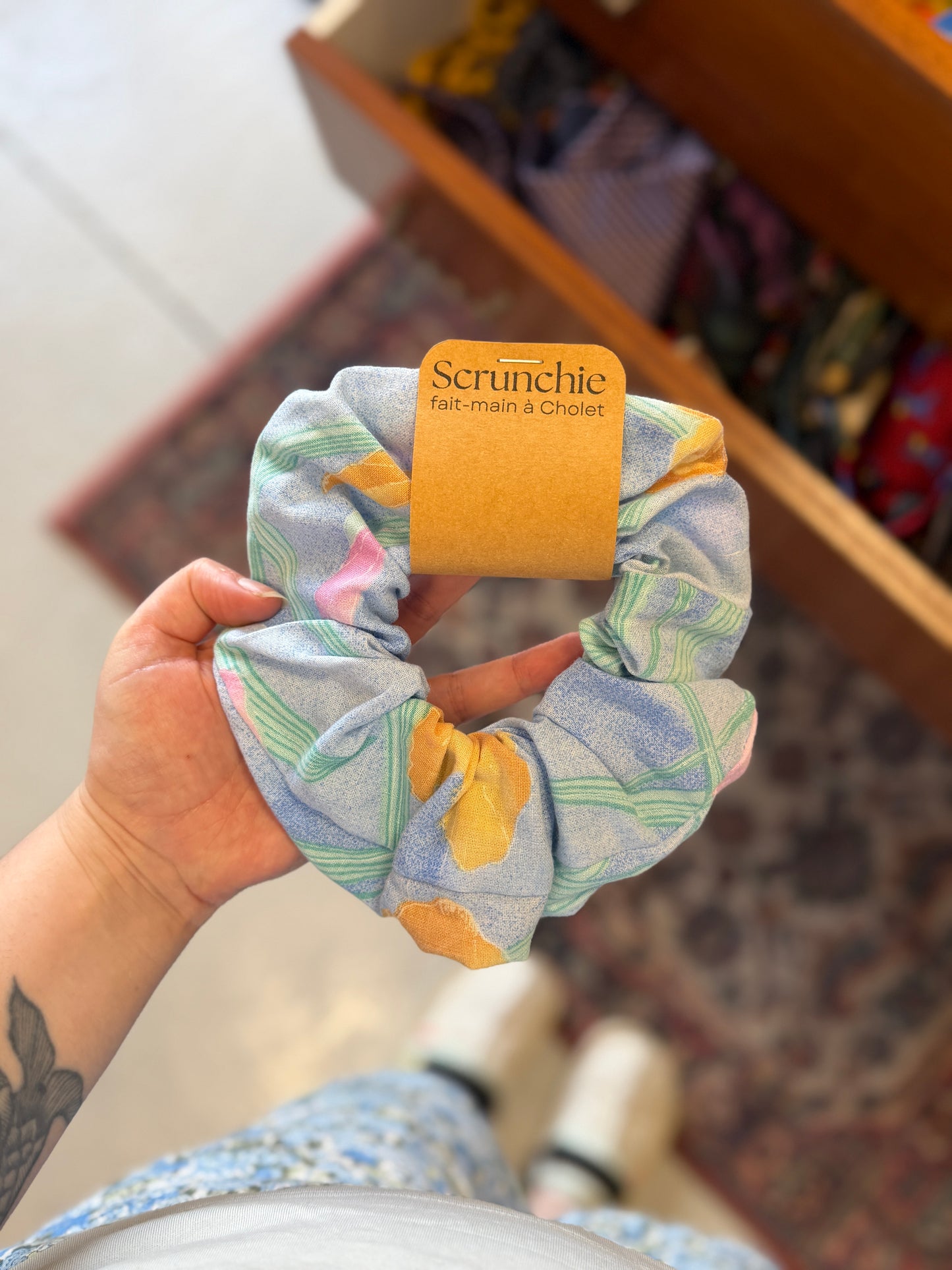 Big Scrunchie Bleu Pastel à fleurs