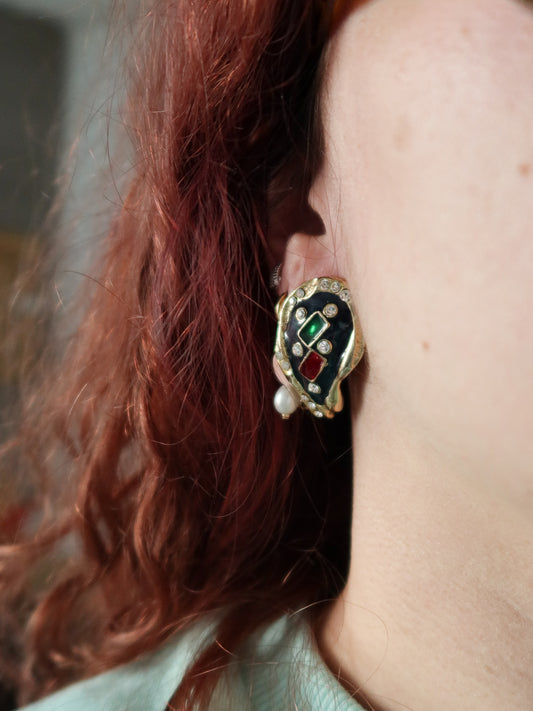 Boucle d'oreille à pierres