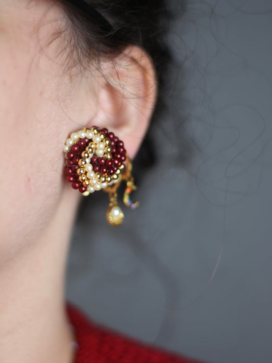 Boucle d'oreille à perles