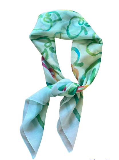 Foulard à coeurs Cacharel